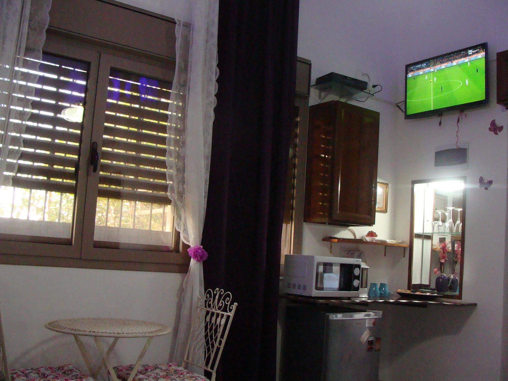 Tamer Guest House Haifa Buitenkant foto